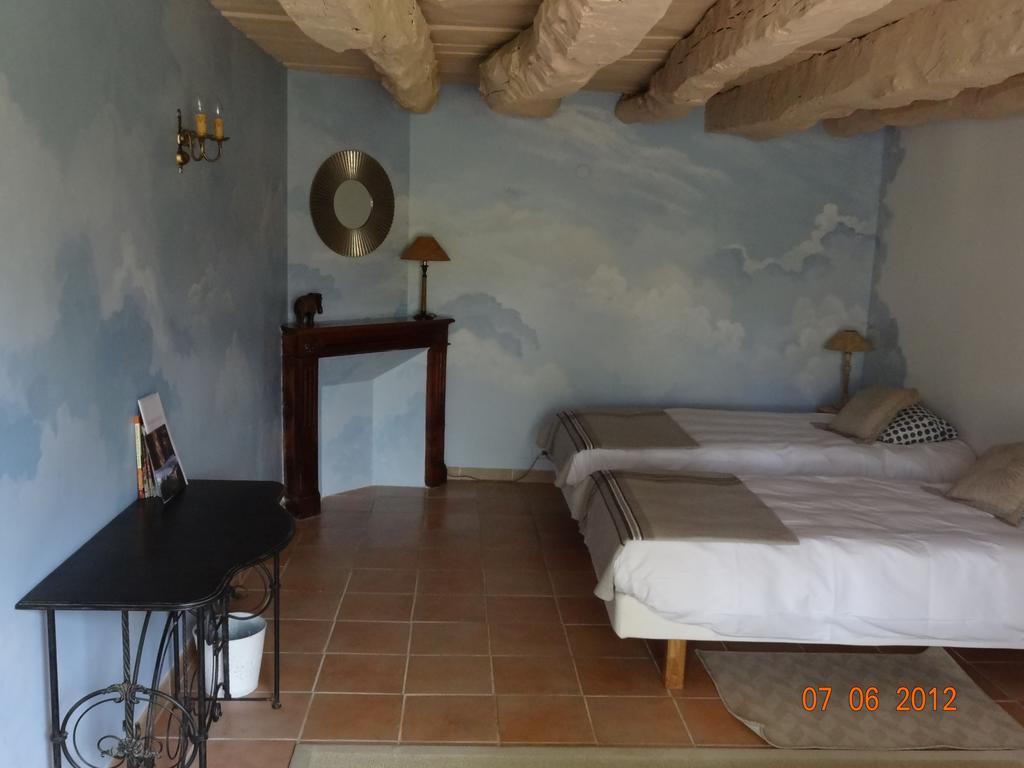 Mas Del Lum Bed & Breakfast Boussac  Bilik gambar